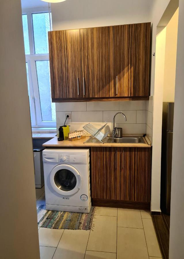 Feeling Home In The Heart Of Budapest Exteriör bild